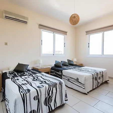 Valmare Villa Ayia Napa